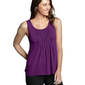 LOOKING TO BUY - Eddie Bauer Pintuck in Medium